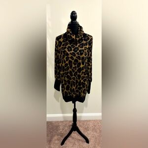 My Story Lightweight Leopard Print Turtleneck Tunic - Size Large
